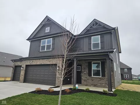 6350 Granby Dr, Whitestown, IN 46075