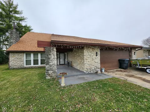 2009 N Westbrook Dr, Muncie, IN 47304