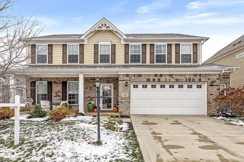 6329 Silver Leaf Dr, Zionsville, IN 46077