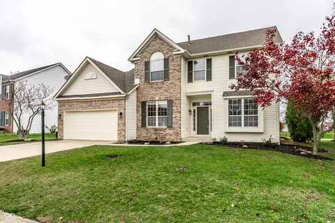 13647 Stone Haven Dr, Carmel, IN 46033