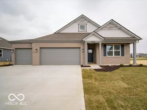 6322 Granby Dr, Whitestown, IN 46075