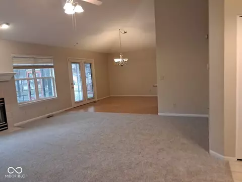 Living - 2834 Heathfield Ln, Richmond, IN 47374 photo 3 of 3