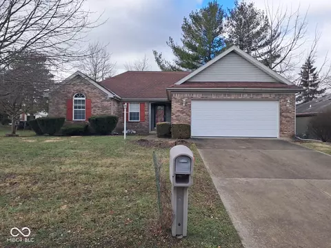 2834 Heathfield Ln, Richmond, IN 47374