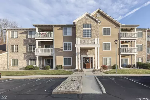 6509 Emerald Hill Ct #310, Indianapolis, IN 46237