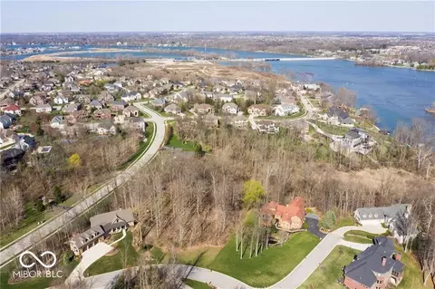 14476 Faucet Ln, Fishers, IN 46040