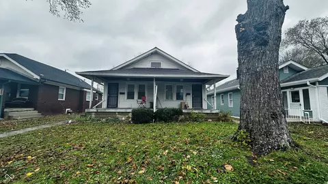 951-953 N Chester Ave, Indianapolis, IN 46201