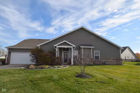671 Nuttal St #2502, Westfield, IN 46074