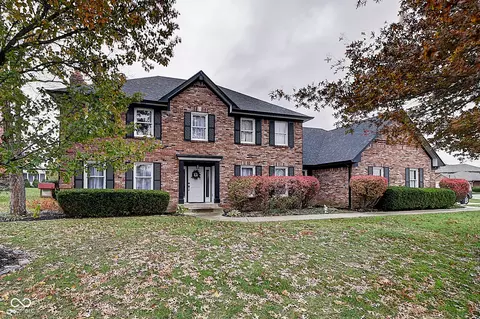 3997 Keyway Dr, Greenwood, IN 46143