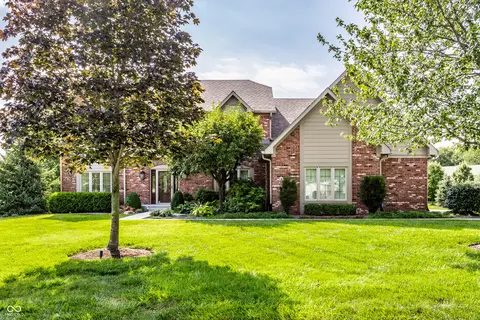 519 Ponds Pointe Dr, Carmel, IN 46032