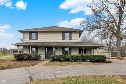 537 W 200 S, Columbus, IN 47201
