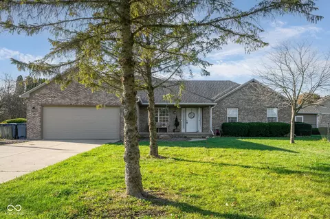 3898 S 600 W, New Palestine, IN 46163