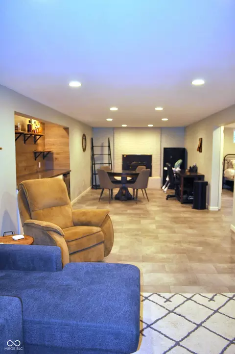 5400 E Forster Ave, Columbus, IN 47201 photo 38