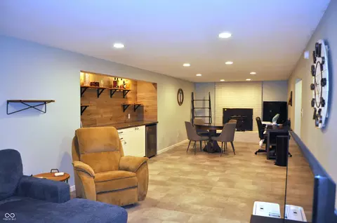5400 E Forster Ave, Columbus, IN 47201 photo 37
