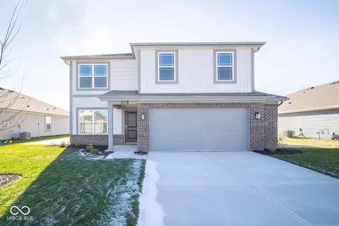 1241 Fleming Dr, Greenfield, IN 46140