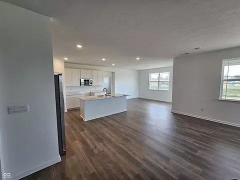 2280 Pine Valley Dr, Plainfield, IN 46168 photo 5