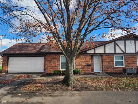 520 Francis Ave Ct, Terre Haute, IN 47804