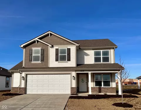 1220 Fleming Dr, Greenfield, IN 46140