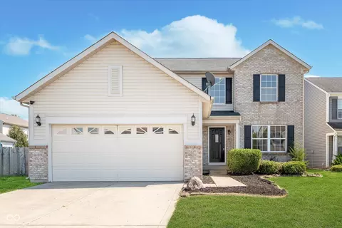 6353 Creekshore Ln, Indianapolis, IN 46268
