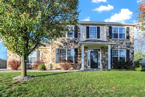 134 Stamford Dr, Pittsboro, IN 46167