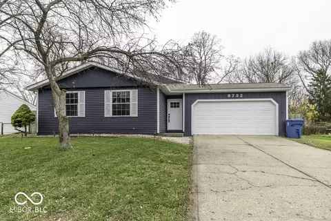 8732 Darkwood Dr, Indianapolis, IN 46234