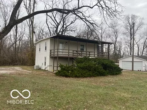 713 713b W Main St # A, Plainfield, IN 46168