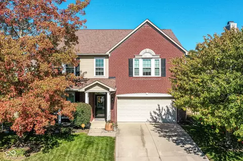 11128 Ellsworth Ln, Fishers, IN 46038