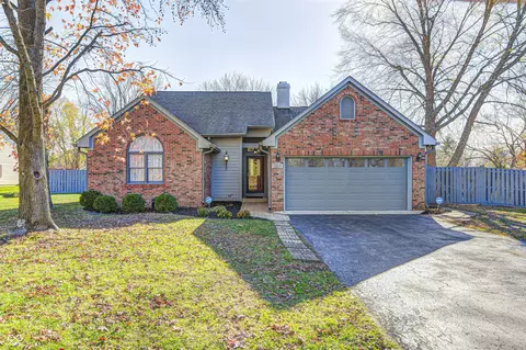 845 E Huntstead Ln, Indianapolis, IN 46227