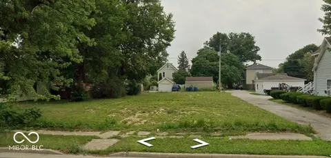 811 W 3rd St, Marion, IN 46952