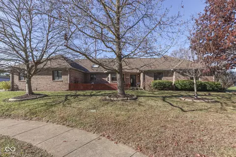 1504 Wildwood Ct, Plainfield, IN 46168