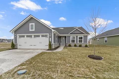 5220 Gehring Dr, Indianapolis, IN 46239