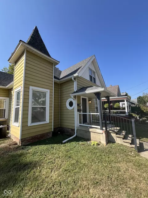 413 W Franklin St, Shelbyville, IN 46176