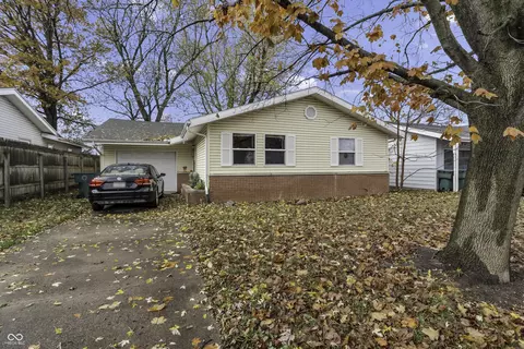 2505 N Hollywood Ave, Muncie, IN 47304