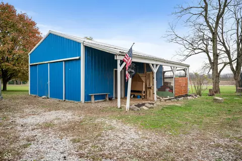 Exterior - 6964 S 100 E, Markleville, IN 46056 photo 6 of 8