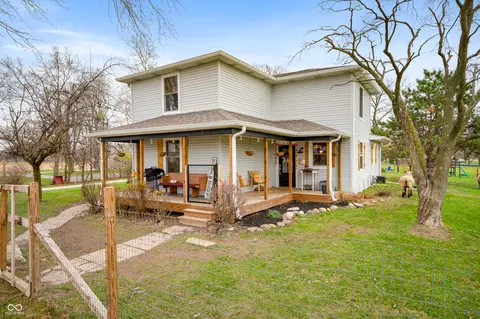 6964 S 100 E, Markleville, IN 46056