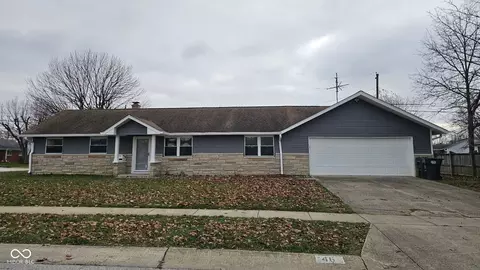 46 Crestview Dr, Greenwood, IN 46143