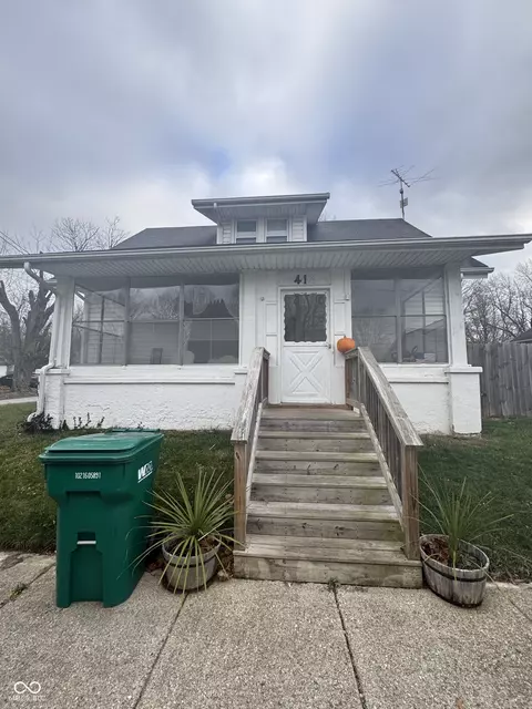 414 N Railroad St, Milroy, IN 46156