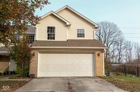63 Grassyway Ct, Whiteland, IN 46184