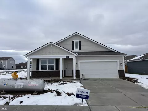5226 Woodhurst Ln, Indianapolis, IN 46239