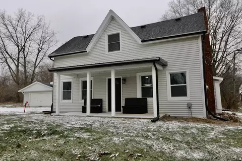 101 W State St, Veedersburg, IN 47987
