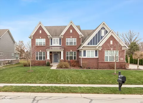 5533 Cottage Grove Ln, Noblesville, IN 46062