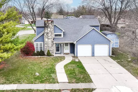 3502 Oak Tree Cir, Indianapolis, IN 46227