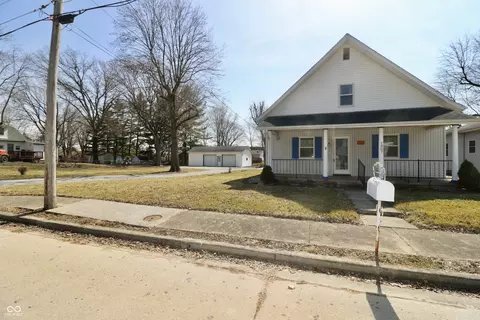 1807 Michigan St, Crawfordsville, IN 47933