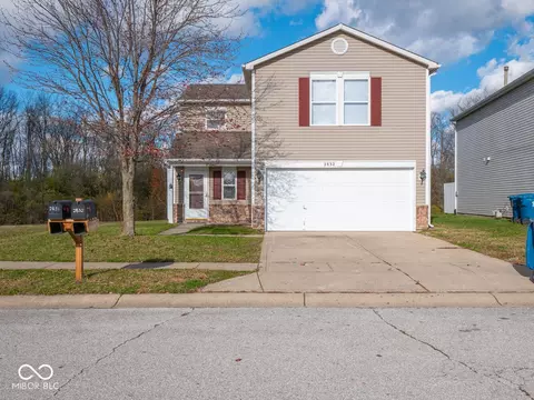 2832 Earlswood Ln, Indianapolis, IN 46217