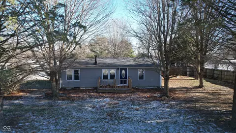 172 Timberline Dr, Cicero, IN 46034