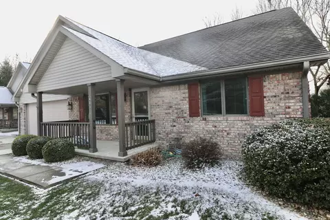 403 Spruce Ln, Crawfordsville, IN 47933