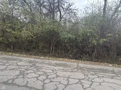 3860 N Kercheval Dr, Indianapolis, IN 46226