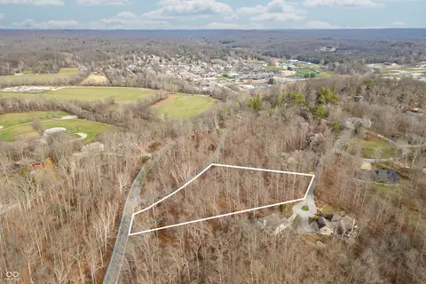 149 Hilltop Ln, Nashville, IN 47448