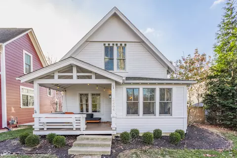 2264 Moon Shadow Ln, Indianapolis, IN 46280