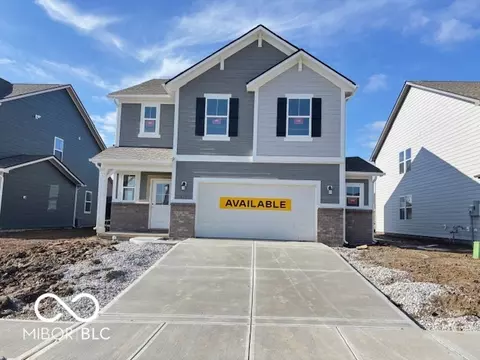 702 Penrose Pl, Danville, IN 46122