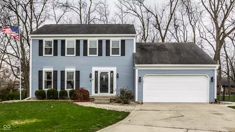 104 Elderberry Cir, Noblesville, IN 46062